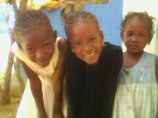 LES FILLES